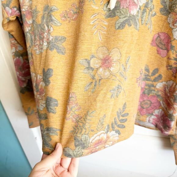 Gemstone LOVELY Spellout Cropped Athleisurewear Long Sleeve Hooded Sweatshirt 3X - Picture 3 of 10